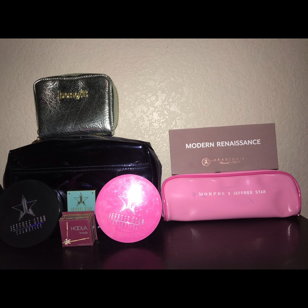 Giant Jeffree star bundle
